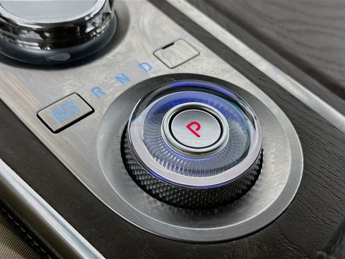 Used 2024 Genesis GV80 3.5T image 25