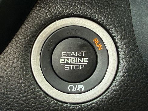 Certified 2023 RAM 1500 Big Horn image 29