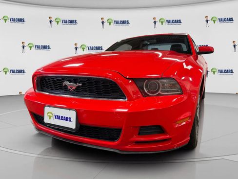 Used 2014 Ford Mustang Coupe image 9