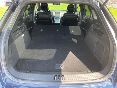 Used 2017 Lincoln MKX Select w/ Select Plus Package FWD image 8