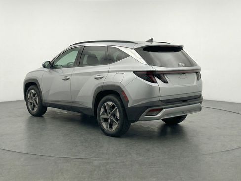 Used 2025 Hyundai Tucson SEL AWD/4WD image 6