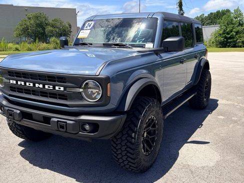 Certified 2024 Ford Bronco Black Diamond AWD/4WD image 5