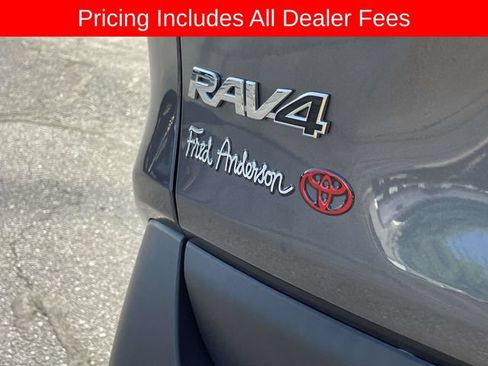 Used 2025 Toyota RAV4 XLE AWD/4WD image 11
