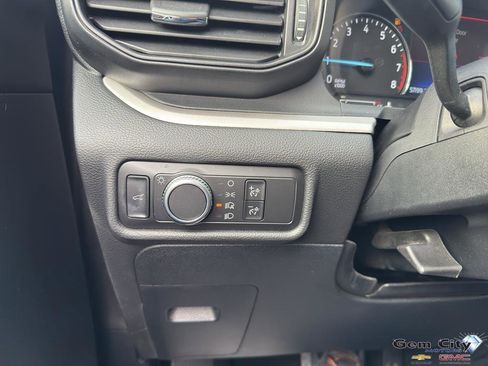 Used 2020 Ford Explorer XLT w/ Comfort Package image 29