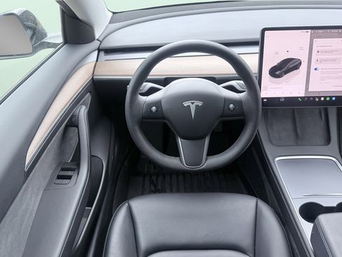 Used 2023 Tesla Model 3 Standard Range RWD image 47