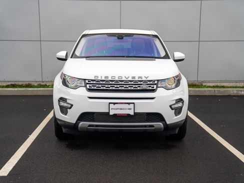 Used 2017 Land Rover Discovery Sport HSE image 6