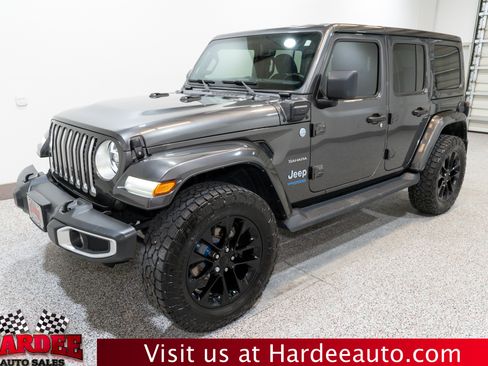 Used 2021 Jeep Wrangler Unlimited Sahara w/ Cold Weather Group image 2