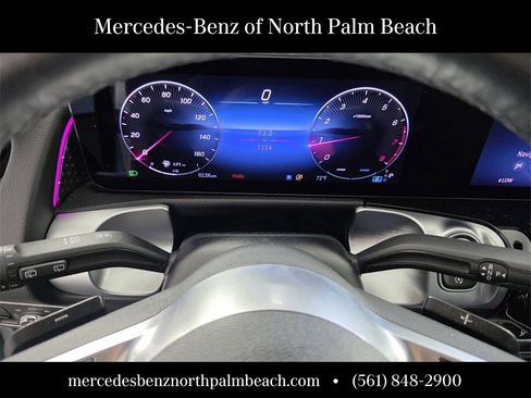Used 2025 Mercedes-Benz GLB 250 image 19