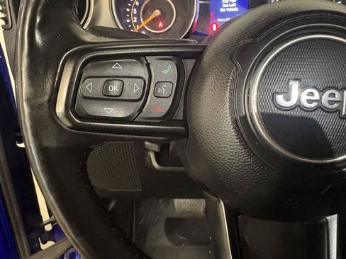 Used 2020 Jeep Wrangler Unlimited Sport S AWD/4WD image 17