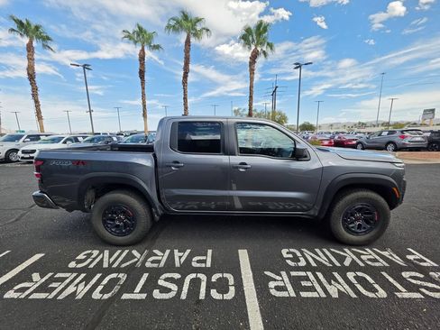 Used 2026 Nissan Frontier PRO-4X AWD/4WD image 4