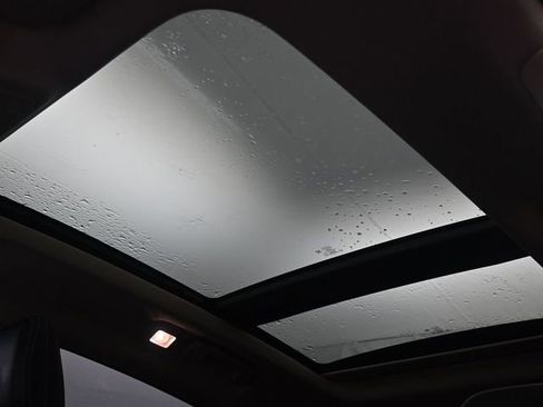 Used 2020 Ford Escape SEL image 8