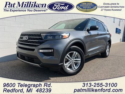 Certified 2023 Ford Explorer XLT w/ Equipment Group 202A