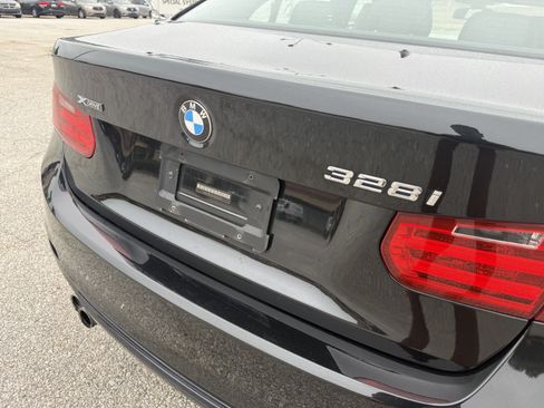 Used 2014 BMW 328i xDrive Sedan AWD/4WD image 8