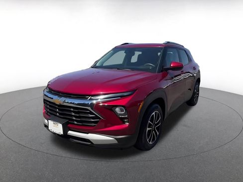 Used 2025 Chevrolet TrailBlazer LT FWD image 7