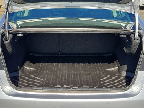 Used 2024 Subaru Legacy Touring XT image 12