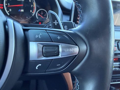 Used 2018 BMW X5 M image 27