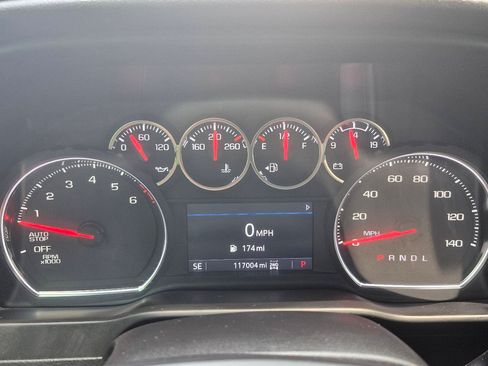 Used 2021 Chevrolet Silverado 1500 LTZ AWD/4WD image 33