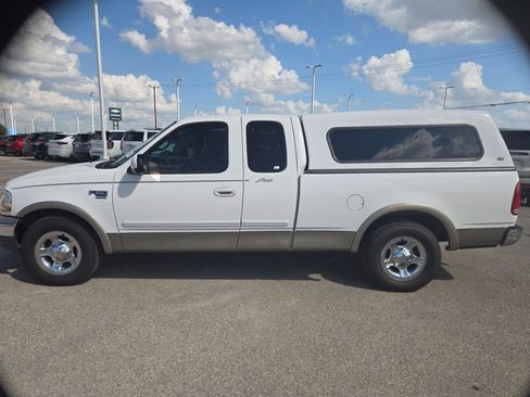Used 2001 Ford F150 2WD SuperCab image 2