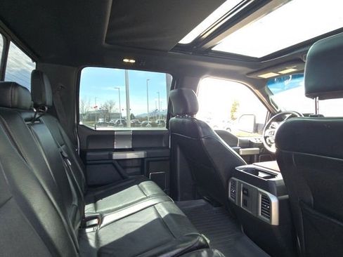 Used 2015 Ford F150 Lariat image 17