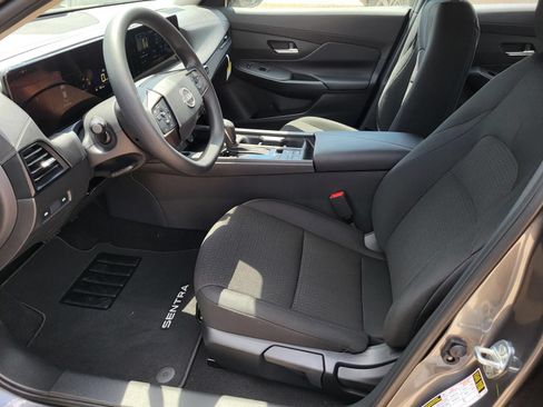 New 2027 Nissan Sentra S w/ Floor Mat Package FWD image 16