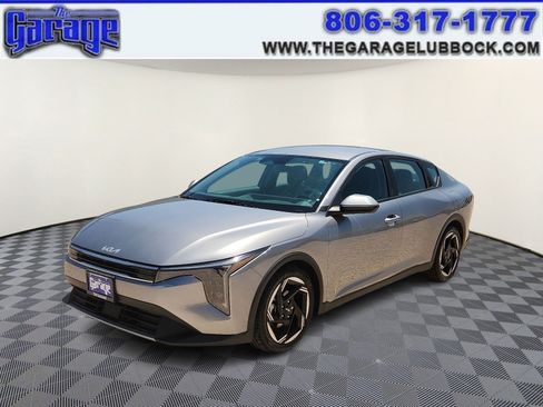 Used 2025 Kia K4 EX FWD image 1