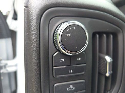 New 2024 GMC Sierra 2500 Pro image 14