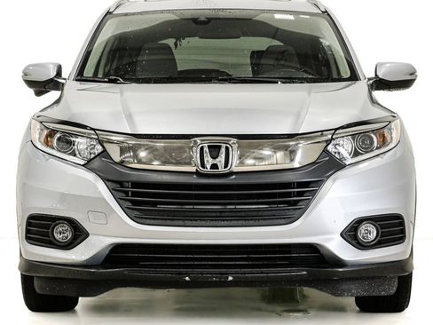 Used 2022 Honda HR-V EX image 2