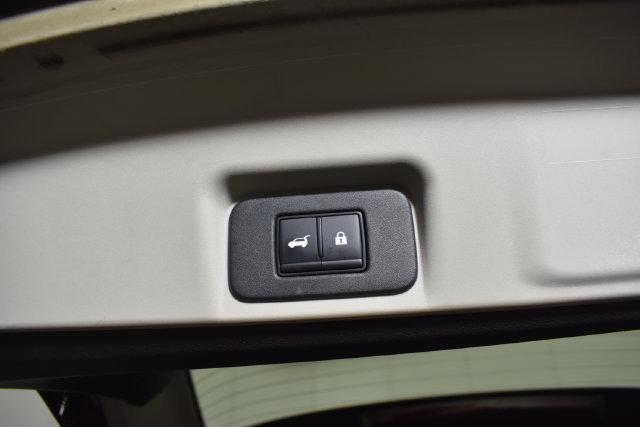 Certified 2024 Nissan Ariya AWD image 33