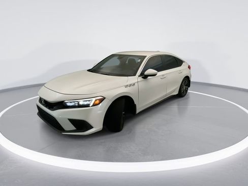 Used 2024 Honda Civic LX image 2