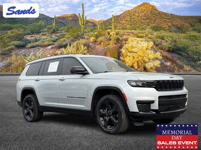 Used 2022 Jeep Grand Cherokee L Laredo