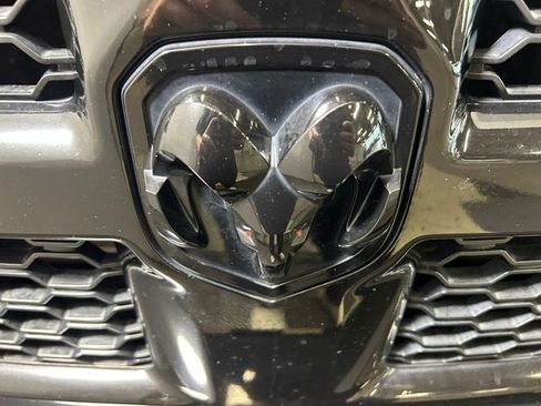 Used 2014 RAM 1500 Express w/ Black Ram 1500 Express Group AWD/4WD image 9