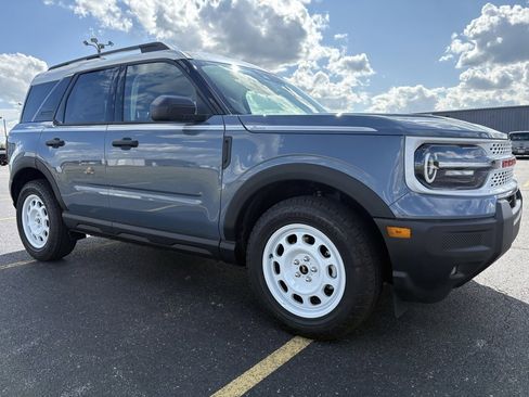 New 2025 Ford Bronco Sport Heritage w/ Convenience Package image 4