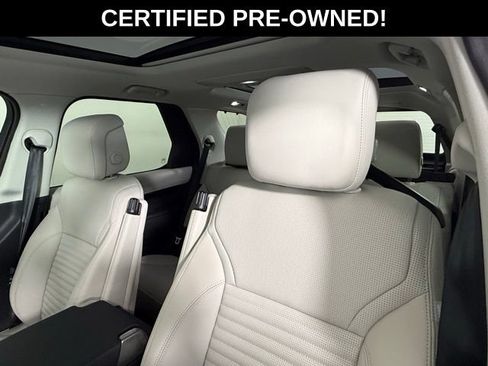 Certified 2025 Land Rover Discovery S AWD/4WD image 6