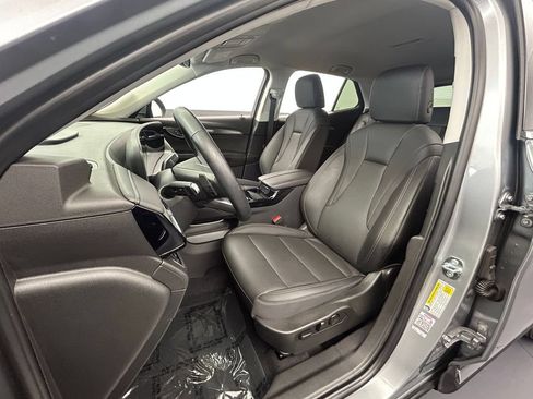 Used 2024 Buick Envision Preferred AWD/4WD image 10