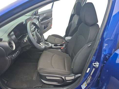 Used 2021 Kia Forte LXS FWD image 9