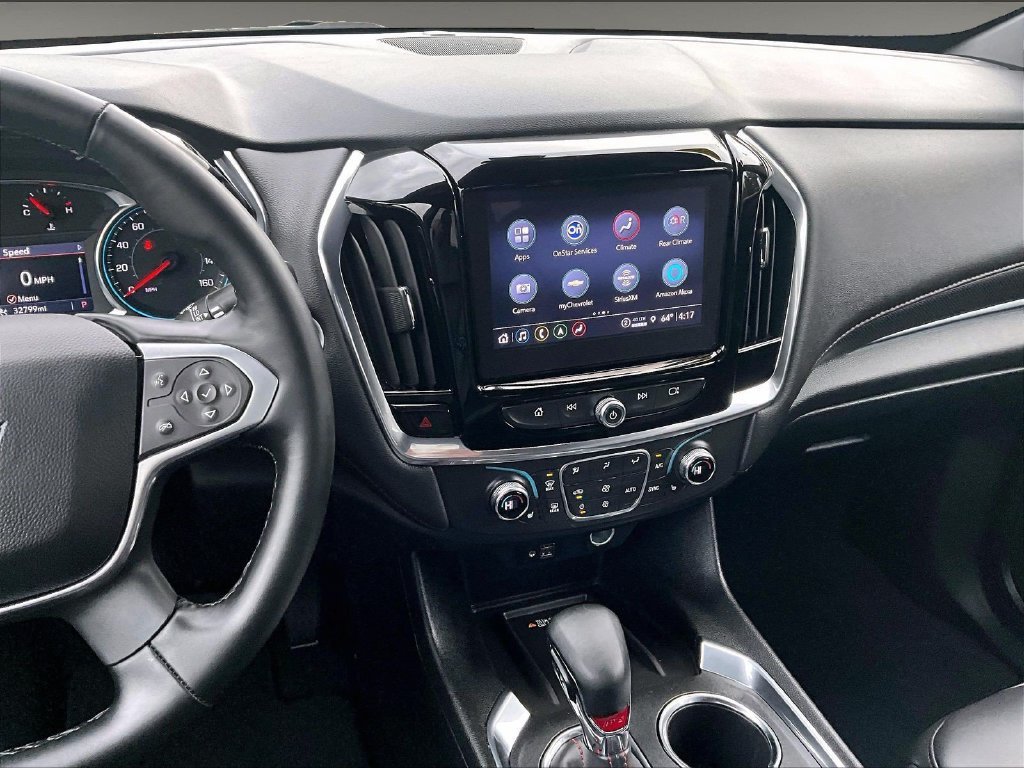 Used 2023 Chevrolet Traverse RS AWD/4WD image 18