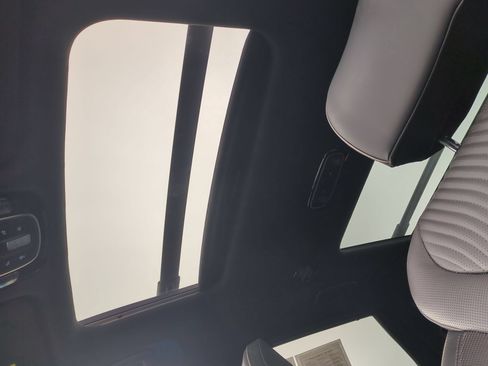 Certified 2024 Hyundai Palisade Calligraphy FWD image 19