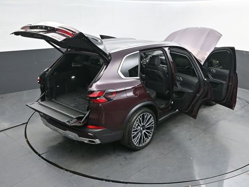 Certified 2024 BMW X5 sDrive40i w/ Premium Package image 55