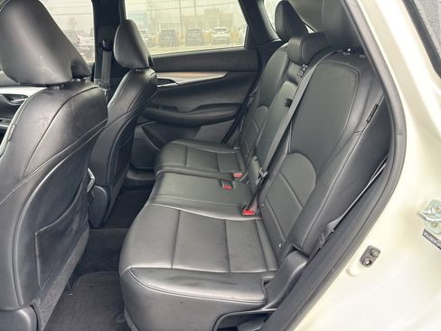 Used 2021 INFINITI QX50 Luxe w/ Cargo Package image 9
