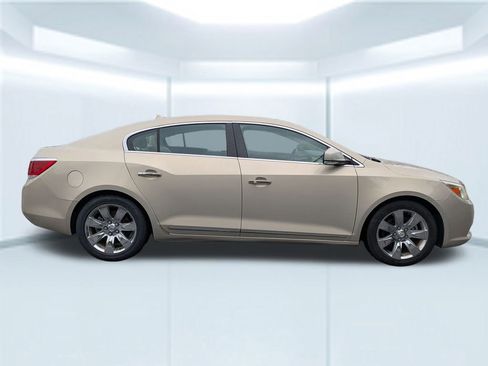 Used 2010 Buick LaCrosse CXL w/ Luxury Package image 7