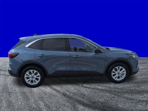 Certified 2024 Ford Escape Active w/ Tech Pack #1 FWD image 3