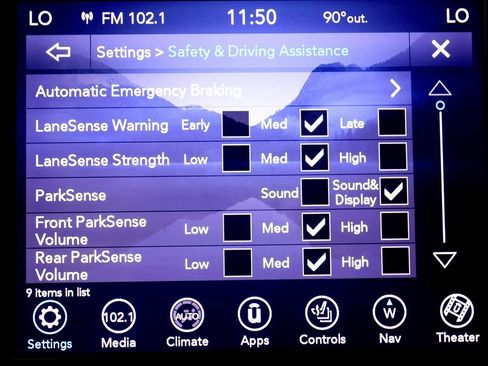 Used 2019 Chrysler Pacifica Touring-L Plus FWD image 32