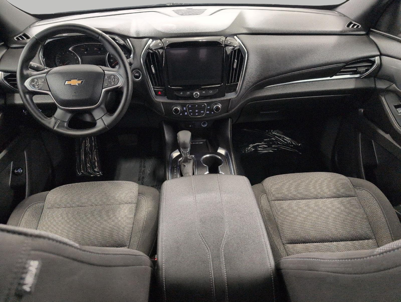 Used 2023 Chevrolet Traverse LT AWD/4WD image 6