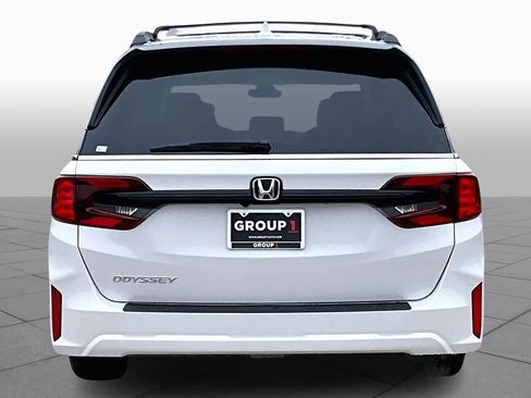 New 2026 Honda Odyssey EX-L image 4