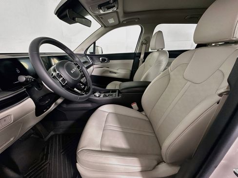 Used 2025 Kia Sorento EX w/ EX Panoramic Sunroof Package AWD/4WD image 13