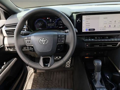 Certified 2025 Toyota RAV4 XSE AWD/4WD image 14