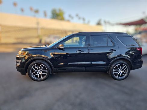 Used 2017 Ford Explorer Sport AWD/4WD image 5