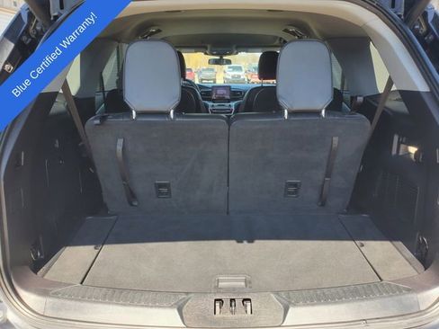 Certified 2022 Ford Explorer XLT w/ Equipment Group 202A AWD/4WD image 29