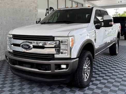 Used 2019 Ford F250 King Ranch w/ King Ranch Ultimate Package AWD/4WD image 1