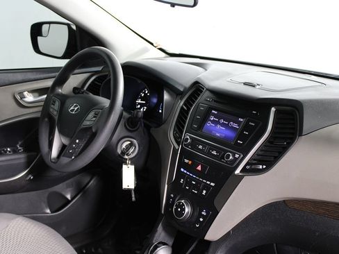 Used 2017 Hyundai Santa Fe Sport AWD/4WD image 11
